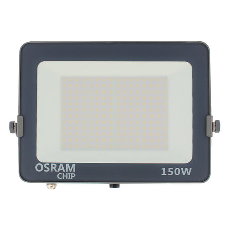El Foco Proyector LED SMD de 150W que incorpora Chip OSRAM es un avance tecnológico en High Efficiency, siendo una opción muy interesante en todo tipo de aplicaciones de exterior. Destaca por su eficiencia, alto CRI, alto factor de potencia y robustez.