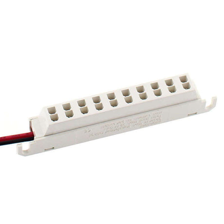 Distribuidor con 10 entradas hembra para cables de conexión rápida AMP.