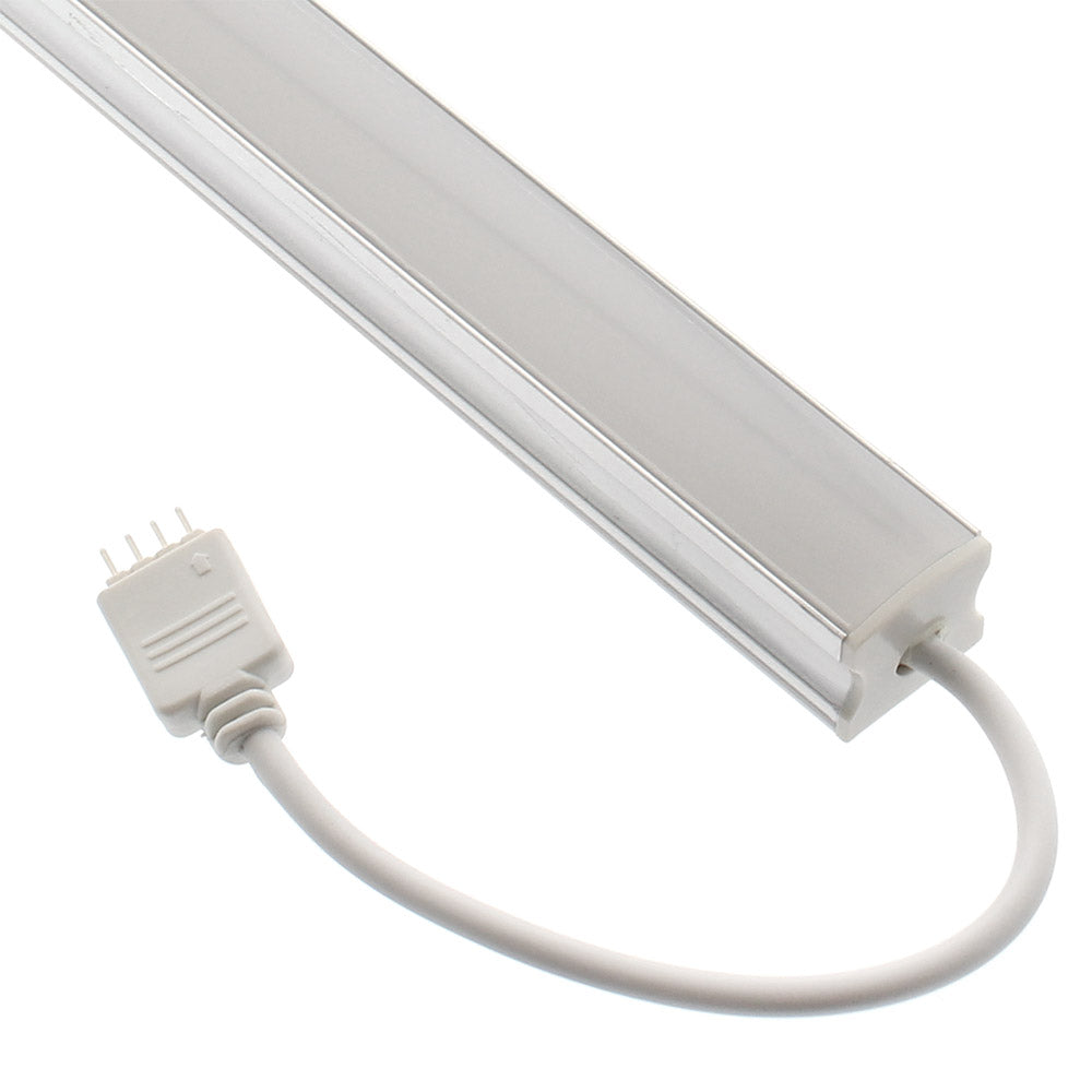Perfil led con tira led RGB instalada con cable de conexión de 4pin. para todo tipo de iluminación en línea para cualquiera espacio. 