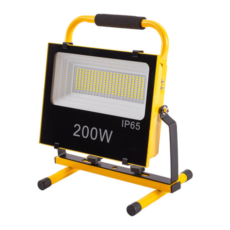 Proyector LED Solar 200W 6500K Panel: 6V/12W Batería: 7,2V/18000MaH Control Remoto [WR-KFL-E-200W]