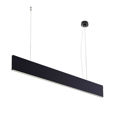 Luminaria lineal suspendida con un diseño arquitectónico en donde la última tecnología led es adaptada a la simplicidad de la lámpara de forma lineal que ofrece una luz difusa y suave. Es un verdadero punto de atracción en la decoración de cualquier ambiente.