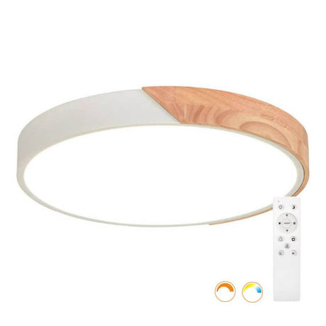 Luminaria de superfice LED con luz ajustable blanco cálido, neutro o frío e intensidad regulable con mando a distancia. Fabricada con chip led y driver de máxima calidad. Permite múltiples composiciones creativas. La difusión de la luz a través de un policarbonato opalizado de alta difusión crea un ambiente perfecto para cualquier estancia. 