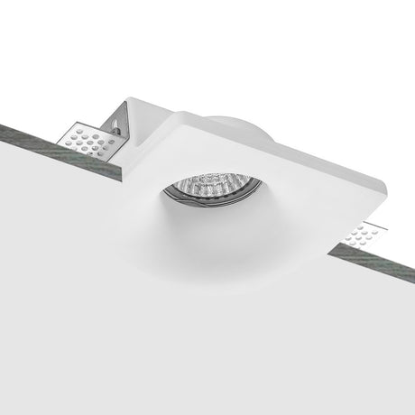 Foco empotrado con base GU10 fabricado en escayoda. Con alas de sujección para una perfecta instalación enrasada con la superficie. Crea ambientes únicos y sofisticados en la decoración de cualquier ambiente. Instalación sencilla, el material se puede emplastecer y pintar.