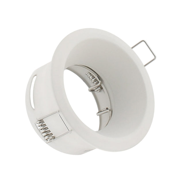 Housing para bombillas GU10 con diseño moderno y elegante. Fabricado en aluminio. Podrás instalar todas nuestras dicroicas de forma rápida y sencilla. Es ideal para instalar en salones, dormitorios, aseos... oficinas, zonas de paso...