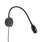 Luminaria flexible de gran calidad con interruptor táctil incorporado para su intalación en pared. Ofrece iluminación focal muy apropiado para su uso como lámpara de lectura o iluminación en vitrinas. Incluye alimentador con adaptador USB.