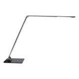 Lámpara de escritorio, flexo Led, de grandes dimensiones con dos brazos articulados y luminaria led de LG de alta potencia, conector USB para carga de dispositivos integrado en la base. Con un diseño estilizado, moderno y funcional, realizado con materiales de la más alta calidad en acero y aluminio. su brazo flexible permite dirigir su haz de luz en cualquier dirección.