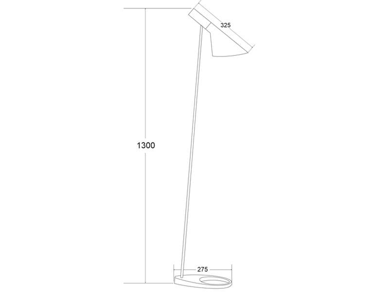 Réplica de la popular lámpara JACOBSEN creada en 1960 por el diseñador danés Arne Jacobsen, Lámpara AJ LED. Una pieza extremadamente versátil con su característica pantalla en forma de embudo que emite una luz directa hacia abajo permitiendo enfocar la luz fácilmente haciéndolo ideal como lámpara de lectura.