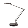 Lámpara led de estudio con brazo articulado que permite dirigir su haz de luz en cualquier dirección. Control táctil con selector de intensidad. Con un diseño clásico y funcional. Realizado con materiales de alta calidad. Incorpora lupa para poder utilizarlo en trabajos de precisión.