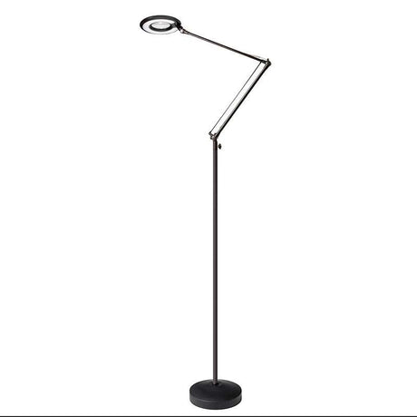 Lámpara led de pie con brazo articulado que permite dirigir su haz de luz en cualquier dirección. Control táctil con selector de intensidad. Con un diseño clásico y funcional. Realizado con materiales de alta calidad.  