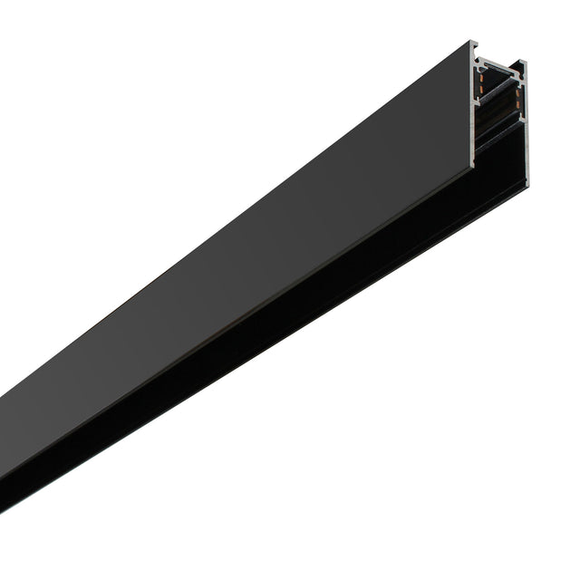 Carril de 1 metro de longitud de color negro para fijar en superficie o suspendido. Incorpora banda magnética y pistas eléctricas para conectar las luminarias MAGNETIC de forma rápida y fácil.