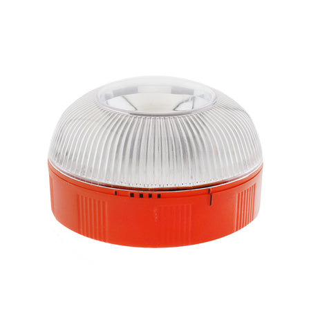 La Luz de Emergencia V16 para Vehículos Homologada DGT es una baliza con luz de alta intensidad, base magnética y resistente al agua. La luz de emergencia V16 se trata de un pequeño dispositivo que se fija al techo del vehículo y emite una luz de color ámbar, visible a gran distancia (hasta 1000m) y cuyo destello es giratorio y secuencial. Es el sustituto o complemento de los triángulos de emergencia de vehículos inmovilizados en una vía pública. También incluye función de linterna con luz blanca de alta in
