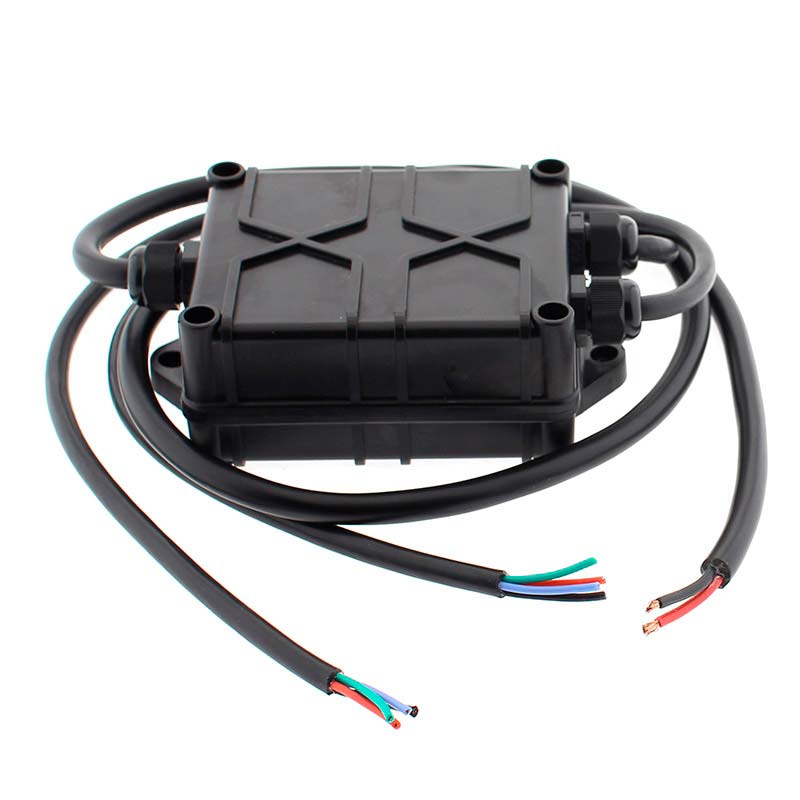Controlador en caja estanca IP67 para controlar las luminarias RGB mediante Bluetooth a traves de la app gratuita para Android o IOS