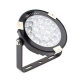 Foco proyector orientable de exterior LED con estaca para su fijación al suelo. Altas prestaciones y gran resistencia (IP65). Ofrece máximo control y amplias posibilidades de decoración con luz RGB y luz blanca ajustable desde 2700K a 6500K.