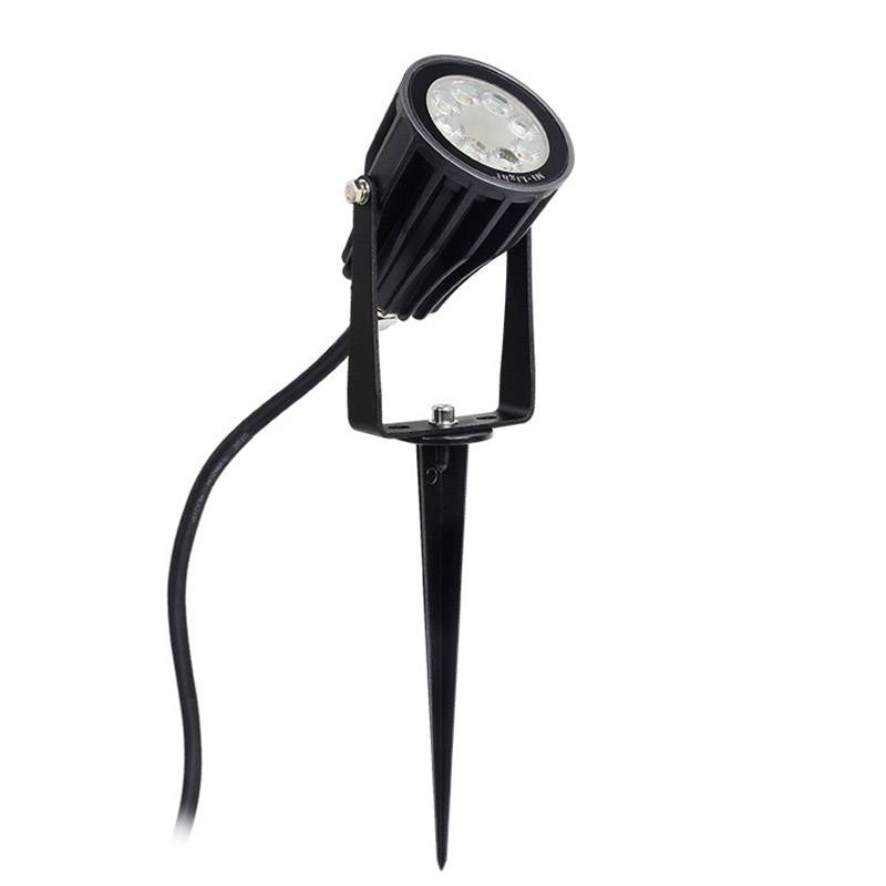 Foco proyector orientable de exterior LED con estaca para su fijación al suelo. Con alimentación AC220V. Altas prestaciones y gran resistencia (IP65). Ofrece máximo control y amplias posibilidades de decoración con luz RGB y luz blanca ajustable desde 2700K a 6500K.