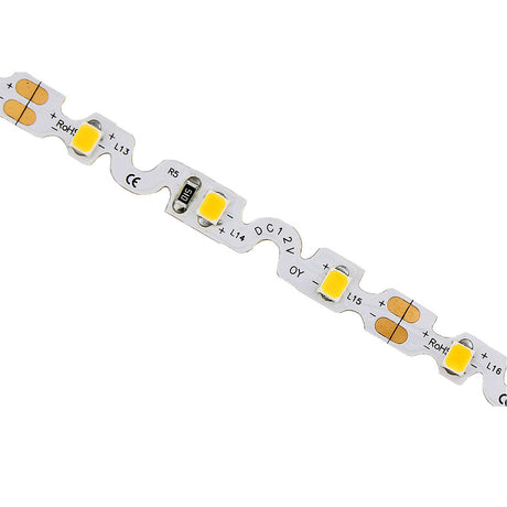 Rollo de tira LED monocolor de 5 metros (60 Leds/metro) especialmente indicado para la adaptarse a cualquier contorno, permite hacer curvas y ángulos 90 grados gracias a su PCB de solo 6mm de ancho en forma de Zig-Zag. Chip SMD2835 de bajo consumo. Material flexible adaptable a cualquier superficie. En el dorso cuenta con un potente adhesivo 3M troquelado con la misma forma que la tira led para colocar la tira en cualquier superficie.
