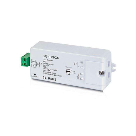 Controlador profesional que trabaja como receptor de diferentes emisores RF y transmisores WiFi. Permite controlar de forma precisa tiras monocolor.