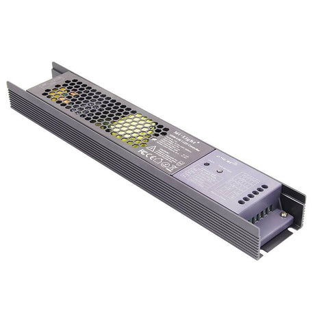 Un nuevo concepto de Controlador + Driver Led 100W integrado para cualquier tipo de tira led RGB+CCT, RGBW, RGB, CCT DUAL y MONO. En combinación del mando a distancia LD1051363 permite controlar hasta 8 zonas diferentes. Con autosincronización, transmite los comandos recibidos al resto de controladores a su alcance (30m) aumentando significativamente la distancia de la instalación. 