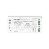 Controlador de última generación para cualquier tipo de tira led CCT DUAL y MONOcolor. Puedes controlar las tiras con cualquier mando RF de MyLight, a través de conectividad 2.4G RF y WiFi mediante APP a través del smartphone Android o iOS y compatible con Alexa (el control por voz de Amazon). Autosincronización con el resto de controladores a su alcance (30m) aumentando significativamente la distancia de la instalación. Un nuevo concepto de controladores profesionales para el control de cualquier tipo de t