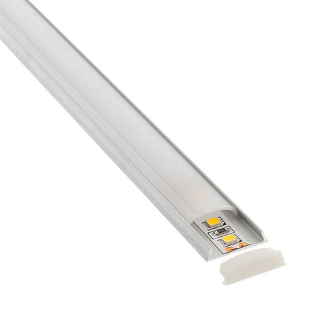 Kit que incluye perfil de aluminio flexible, cubierta opal y tapas laterales. Para proteger y ocultar las tiras led, lo que permite realizar instalaciones profesionales, limpias y con estilo.