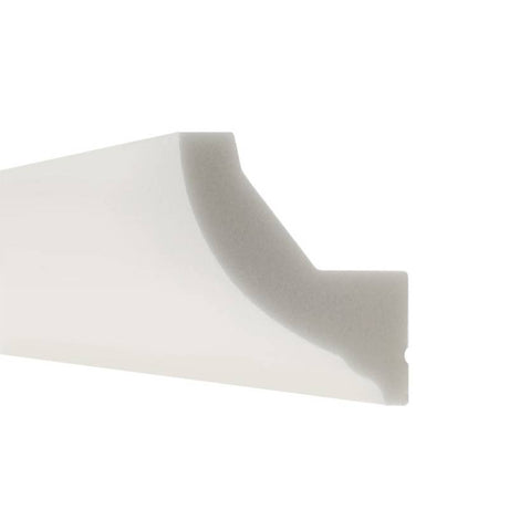Moldura fabricada en poliestireno extruido diseñada para instalación de iluminación lineal led. La combinación entre los perfiles de aluminio, molduras de poliestireno y tiras led, ofrecen un acabado distinguido a tus proyectos más exigentes.