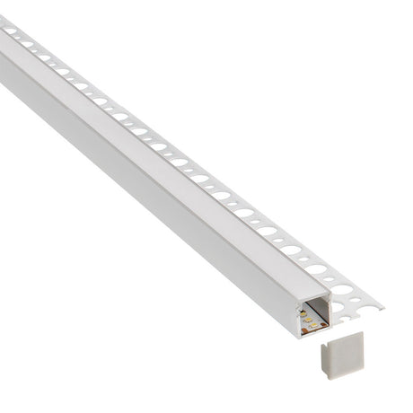 Perfil fabricado en aluminio de alta calidad ideal para iluminación de cualquier ambiente (baños, cocinas, pasillos, salones, etc) Se instala en obra entre el pladur, yeso, azulejos, etc. Dispone de aletas troqueladas que facilita la inserción del cemento u otro material para asegurar así un agarre perfecto a la pared.