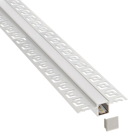 Perfil fabricado en aluminio de alta calidad ideal para iluminación de cualquier ambiente (baños, cocinas, pasillos, salones, etc) Se instala en obra entre el pladur, yeso, azulejos, etc. Dispone de aletas troqueladas que facilita la inserción del cemento u otro material para asegurar así un agarre perfecto a la pared.