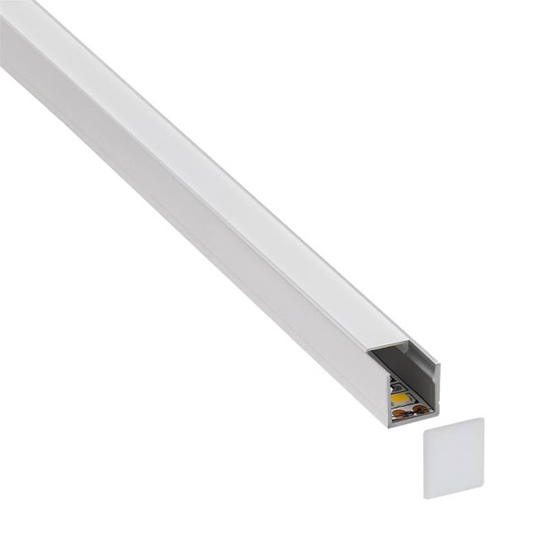 Kit que incluye perfil de aluminio, cubierta, clips de sujección y tapas laterales. Para proteger y ocultar las tiras led, lo que permite realizar instalaciones profesionales, limpias y con estilo.
