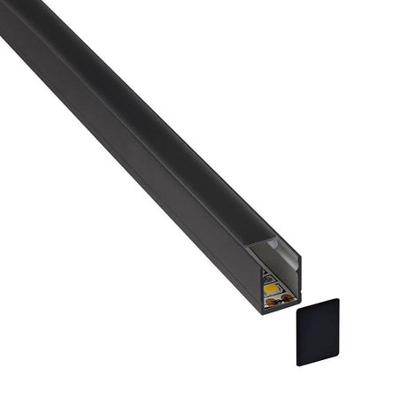 Kit que incluye perfil de aluminio, cubierta opal, clips de sujección y tapas laterales. Para proteger y ocultar las tiras led, lo que permite realizar instalaciones profesionales, limpias y con estilo.