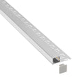 Perfil fabricado en aluminio de alta calidad ideal para iluminación de cualquier ambiente (baños, cocinas, pasillos, salones, etc) Se instala en obra entre el pladur, yeso, azulejos, etc. Dispone de aletas troqueladas que facilita la inserción del cemento u otro material para asegurar así un agarre perfecto a la pared.