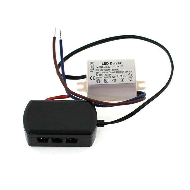 Fuente de alimentación de 3x1W, DC12V, 330mA, Corriente Constante, para focos led. Incorpora distribuidor con 3 entradas de conector rápido.