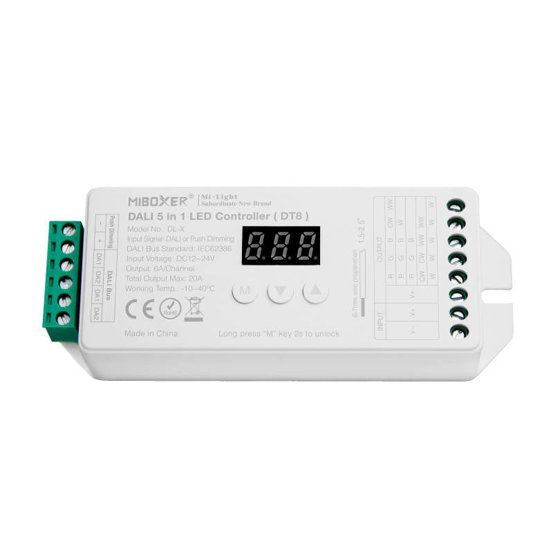 Módulo DALI para el control de tiras led o luminarias led DC12/24V. Control DALI con funciones de regulación y selección de color de tiras MONO, CCT, RGB, RGBW, RGB+CCT mediante Master o panel táctil. Incluye display para facilitar la configuación. Soporta Push dimming.