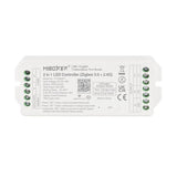 Controlador compatible con el standar Zigbee 3.0 + 2.4G RF 2 en 1, para tiras monocolor y CCT blanco dual. Proporciona a los usuarios un control inteligente de las tiras led monocolor conectadas. Fácil instalación y conectividad ZigBee. Control por ZigBee 3 + 2.4G RF + Philips Hue + APP Tuya + Amazon Alexa + Google Home + IKEA TRADFRI