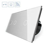 Interruptor doble de 2 cuerpos con 3 encendidos en color gris con función de control remoto (vía RF). Interruptor eléctrico de empotrar con cuerpo de aluminio y panel frontal táctil iluminado de cristal templado con acabado de alta calidad y diseño minimalista.