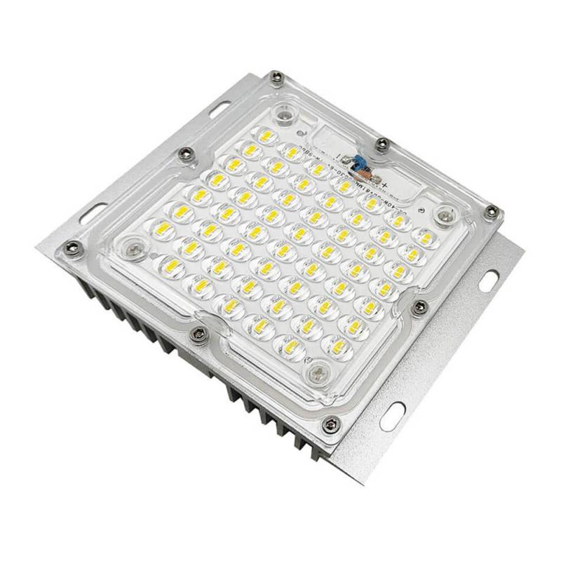 Módulo optico de LED con potencia de 40W y esta fabricado con un equipo de 54 diodos LEDs SMD 3030 de 4 núcleos Bridgelux 2240 DS-C30. Este modulo IP67 esta pensado para colocar en farolas Villa y Fernandina.