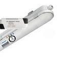Innovadora Regleta EMERGENCIA LED con tecnología CCT - Color seleccionable (3000K-4000K-6000K) con PHILIPS Driver. Su diseño elegante presenta una cubierta semi transparente fabricada con materiales de primera calidad: Policarbonato y ABS. Incorpora batería de emergencia,  no permanente,  con hasta 2 horas de autonomía, brindando tranquilidad en situaciones críticas. Cuando la electricidad falla, la regleta aún proporciona un 20% de luminosidad, manteniendo el entorno iluminado y seguro. 