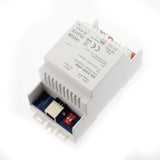 El controlador master DALI para riel DIN SR-2300-USB es un controlador central de un sistema DALI para controlar dispositivos de control DALI de última generación. Permite asignar y gestionar automáticamente direcciones de hasta 64 equipos de control. Admite 5 equipos de control DALI, tipos de dispositivos: DT6, DT8 Tc, DT8 coordenadas XY, DT8 RGBWA, DT7 Actuador de conmutación. También soporta los dispositivos de entrada pulsador DALI-2 tipo 301