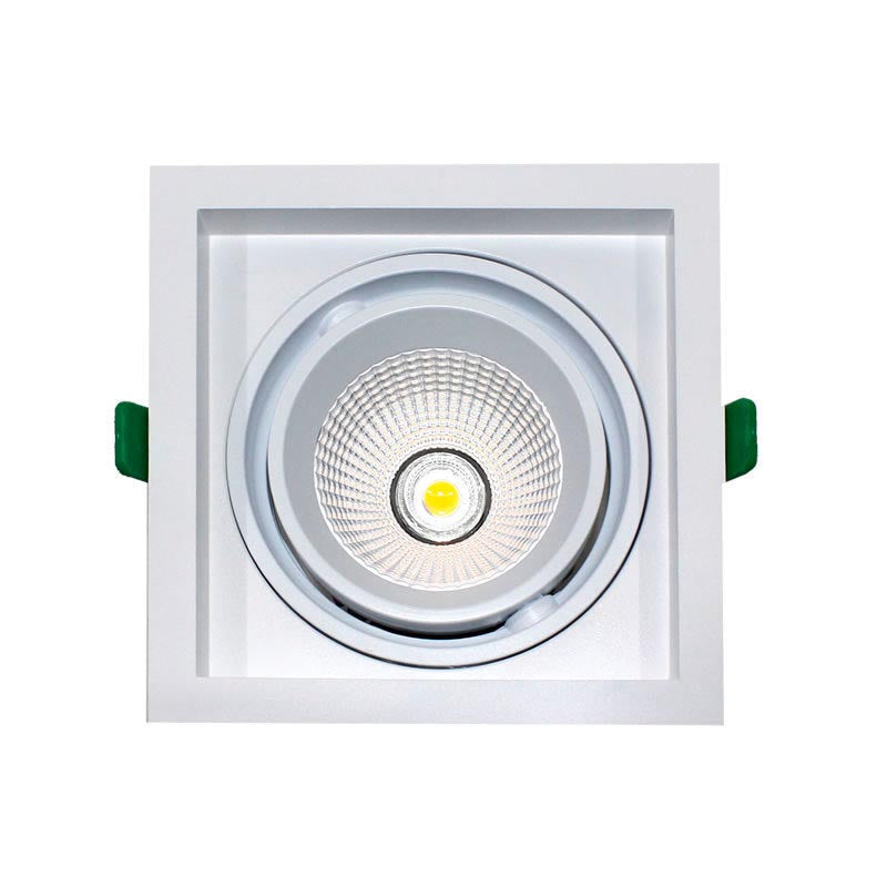 Empotrado led tipo Kardan. Luminaria totalmente orientable y fabricada en aluminio y lacada en color blanco y fondo en negro. Luminaria de gran potencia para pasillos, cocinas, baños, salones y tiendas consiguiendo una gran eficiencia energética.