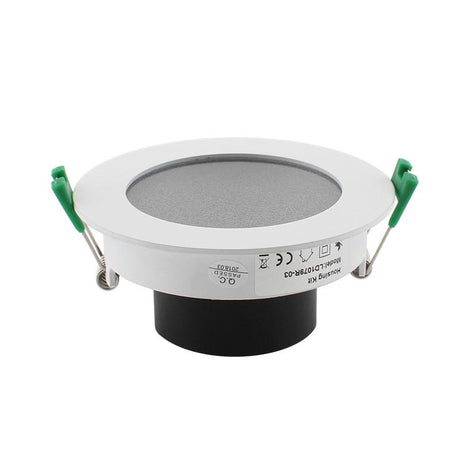 Housing compatible con el foco profesional HOTEL SPOT 9-15w de Ø55mm de diámetro. Con una gran calidad de sus materiales y acabados en lacado en color blanco mate y cristal con protección IP54 que lo hacen apto para su instalación en baños.