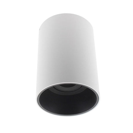 Foco de carril trifásico que permite alojar el LED profesional HOTEL SPOT LED de Ø55 de 9 ó 15W para la iluminación general de todo tipo de ambientes. De estilo minimalista fabricado en aluminio de alta calidad y lacado en color blanco mate. Ideal para proyectos profesionales. Incluye reflector basculante y conector trifásico para conectar a carril.