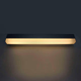 Aplique LED de pared funcional y decorativo de diseño moderno y minimalista. Permite generar un tipo de luz difusa y homogénea. Los apliques de pared Led suelen ser luminarias que complementan a la iluminación principal siendo un elemento importante en la decoración de los más variados ambientes.