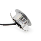 Nuevo diseño ultra slim de sólo 15mm de altura. La mejor opción para la iluminación de vitrinas, mostradores, muebles de exhibición de productos, decoración, etc. También son utilizadas como balizas de señalizamiento para paredes y muros, pasillos, cocinas, escaleras o ascensores. 
