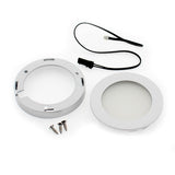 Foco Led para iluminación interior como armarios, librerías, estanterías y vitrinas. De bajo consumo y una gran luminosidad. Es posible su instalación en cualquier lugar, con un diseño extra plano y varias posibilidades de control mediante sensor.