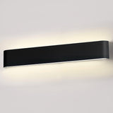 Elegante aplique LED de pared de diseño minimalista. Permite generar un tipo de luz difusa y homogénea a la vez. Son elementos funcionales y decorativos. Los apliques de pared Led suelen ser luminarias que complementan a la iluminación principal siendo un elemento importante en la decoración de los más variados ambientes.
