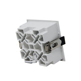 Foco empotrable LED con chip OSRAM SMD5050  de alta potencia y con 20W de potencia. Dispone de factor antideslumbramiento URG 17 y un ángulo de apertura de 24º. Con una iluminación más directa para centrar la luz en puntos específicos. Una iluminación de acentuación elegante y distintiva.