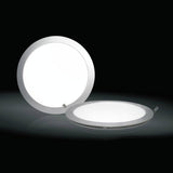 Pack de 2 unidades de Luminaria led con cuerpo de aluminio y amplio difusor, gran ángulo de apertura. Proporciona iluminación general con una máxima eficiencia.