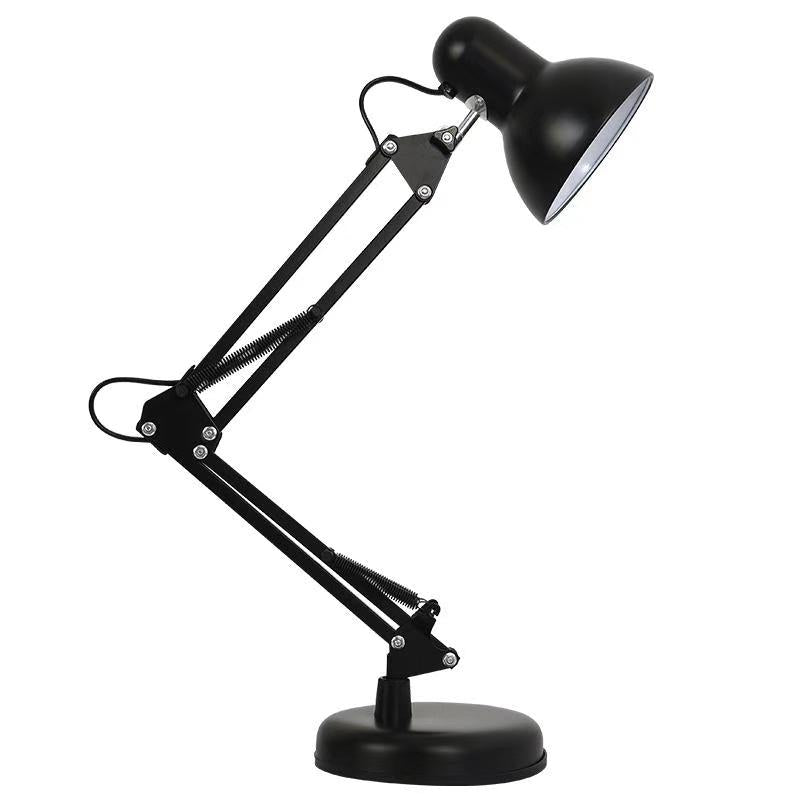 Lámpara led de estudio con brazo articulado que permite dirigir su haz de luz en cualquier dirección. Control táctil con selector de intensidad. Con un diseño clásico y funcional. Realizado con materiales de alta calidad. 