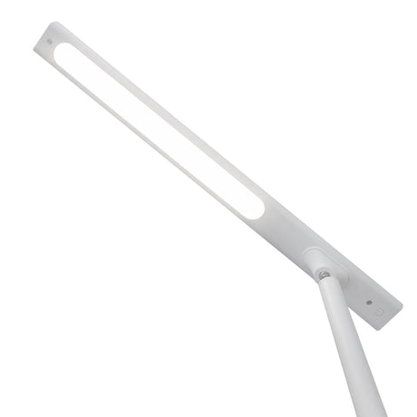 Lámpara led de estudio multifunción con linterna desmontable. Brazo orientable y luminaria led de alta potencia, botonera táctil con selector de color de luz. Con un diseño estilizado, moderno y funcional, realizado con materiales de alta calidad, su brazo orientable en todas las direcciones permite dirigir su haz de luz en cualquier dirección. 