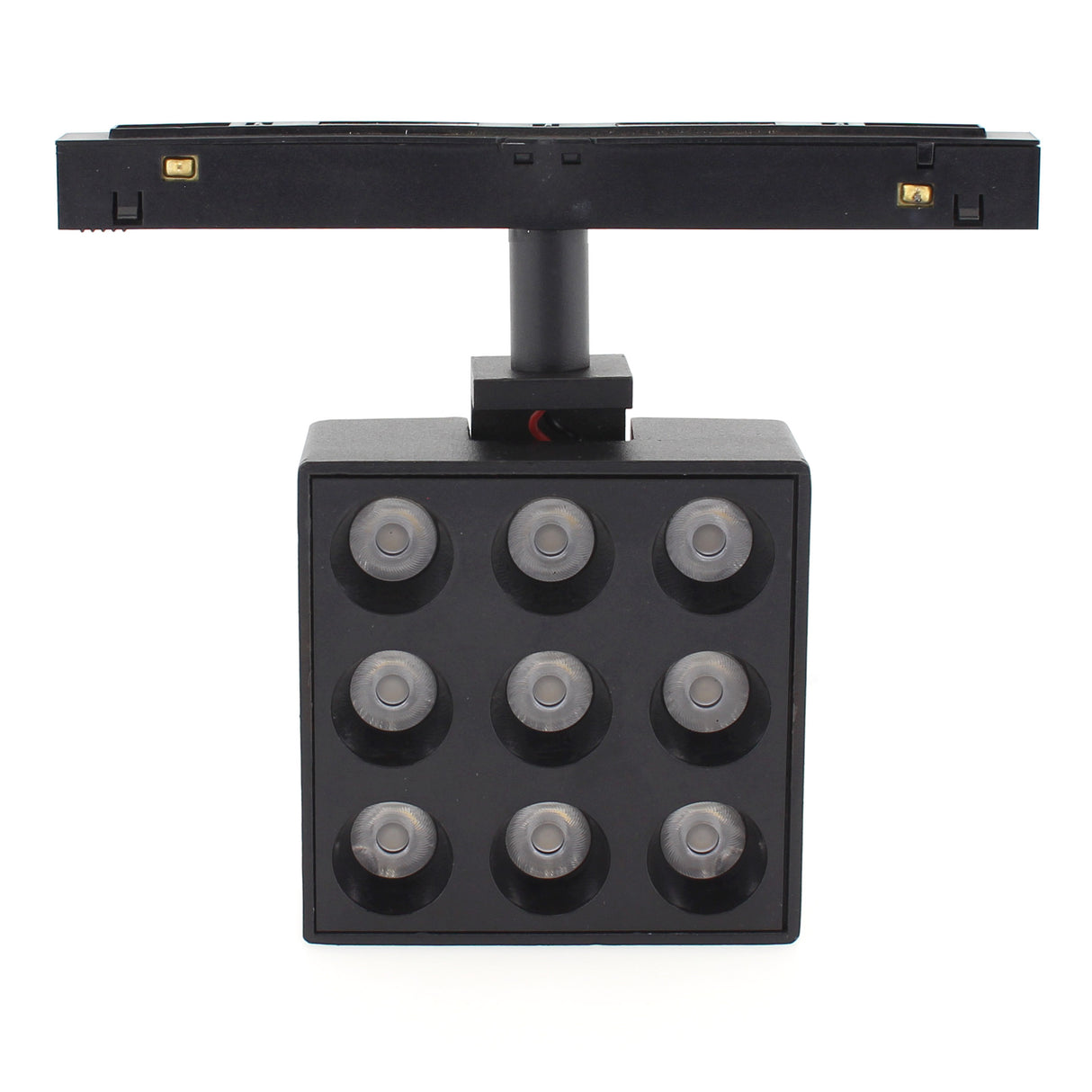 Luminaria Led para Carril Magnético. Instalación rápida y sencilla, insertar en el carril y listo para funcionar.