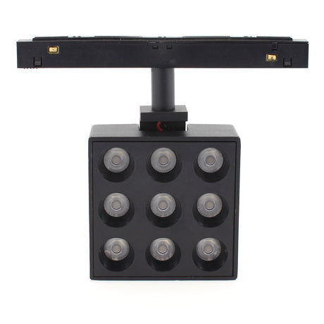 Luminaria Led para Carril Magnético. Instalación rápida y sencilla, insertar en el carril y listo para funcionar.