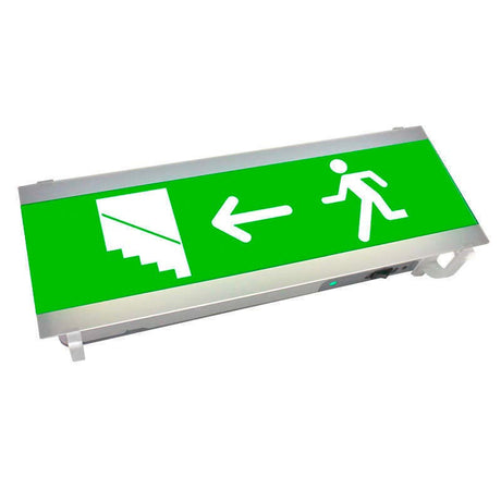 Señalización de fácil instalación para las luminarias led EMERLUX F415. Realizado en metacrilato traslúcido que ofrecen una comunicación visual que cumplen la función de guiar, orientar u organizar a una persona o conjunto de personas.